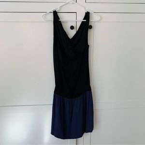 Diane Von Furstenberg Black/Navy Cowl Neck Drop Waist Mini Dress Size 6